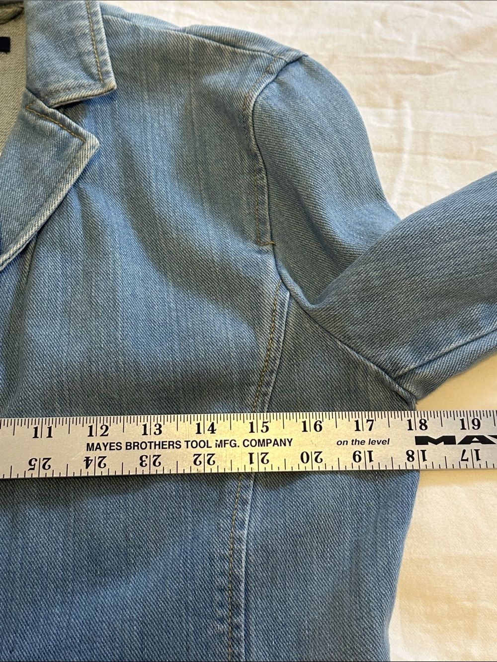 Gap Light Blue Denim Blazer Jacket Size Medium Y2k Three Button Cotton Casual - Picture 6 of 7